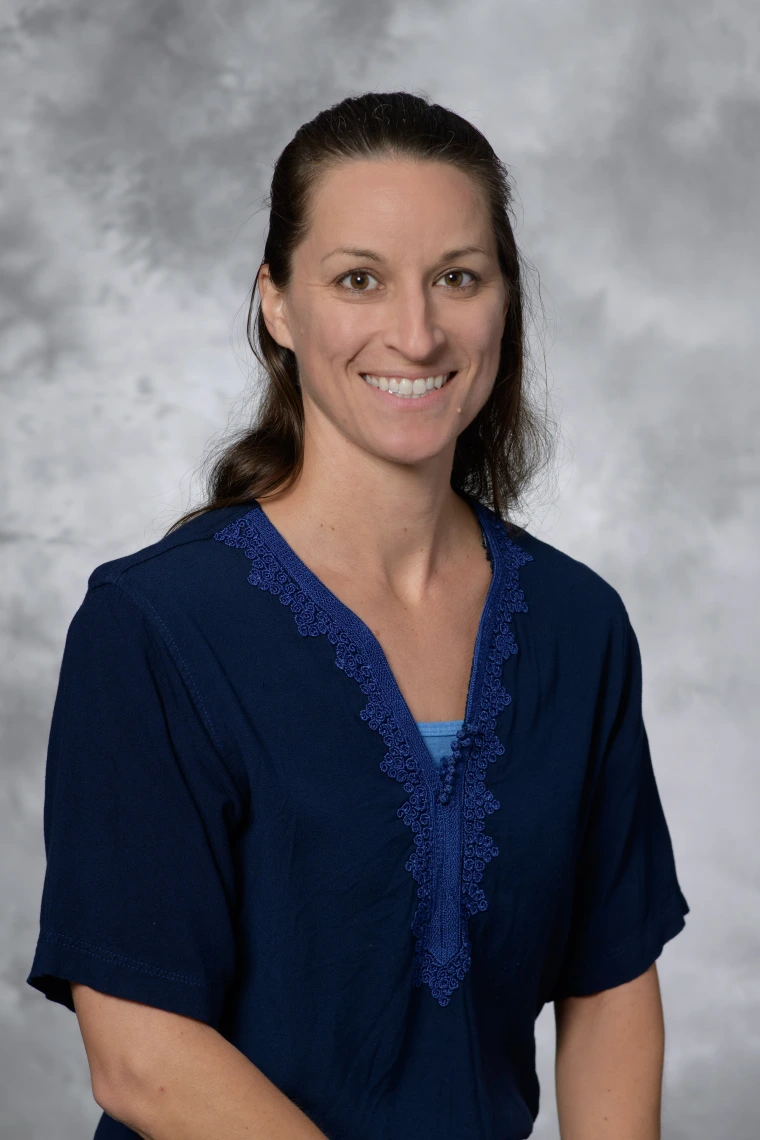 Photo of Lindsey Toman